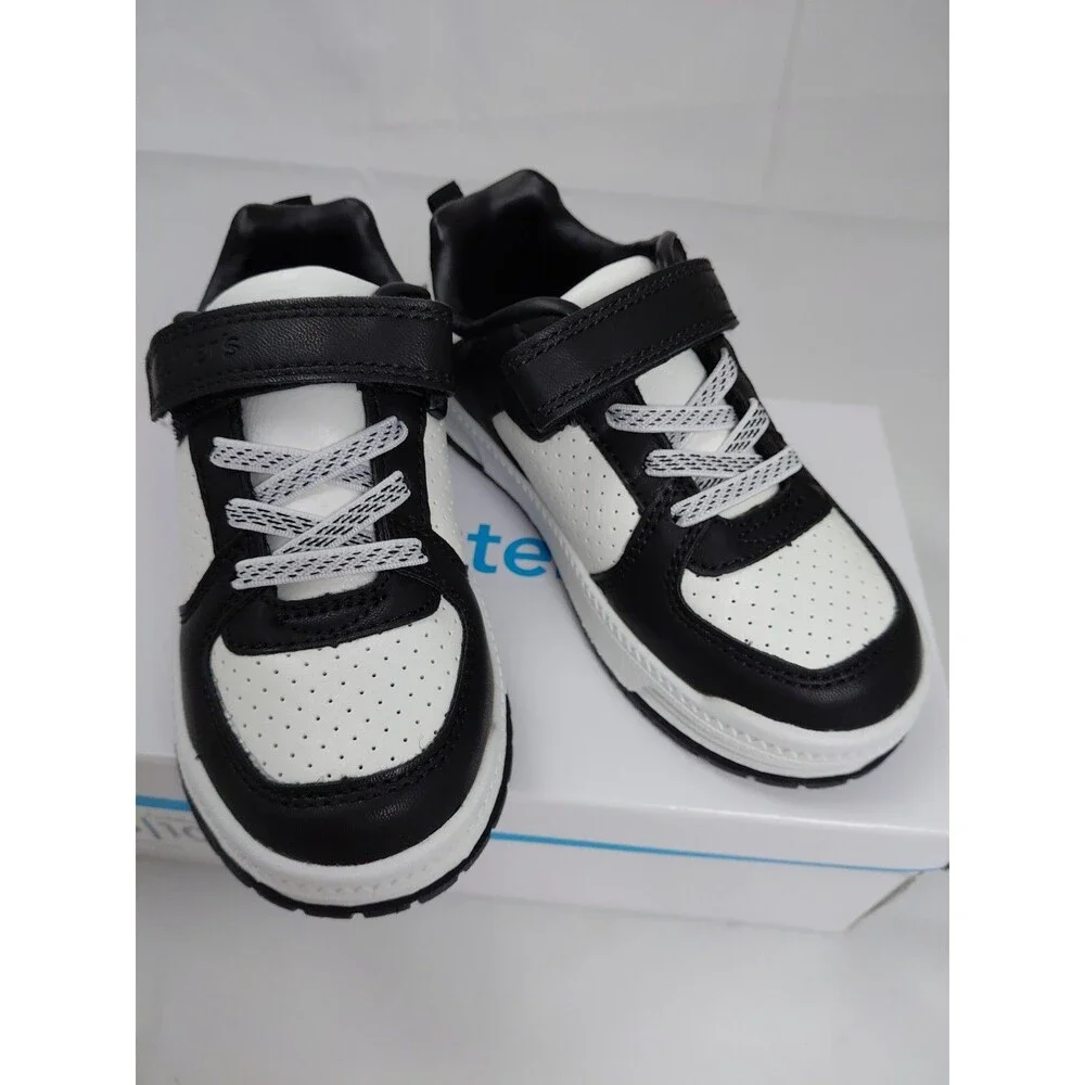 Carters Toddler Boys Ayngel Classic Style Slip-on Sneakers Size 10 Black White
